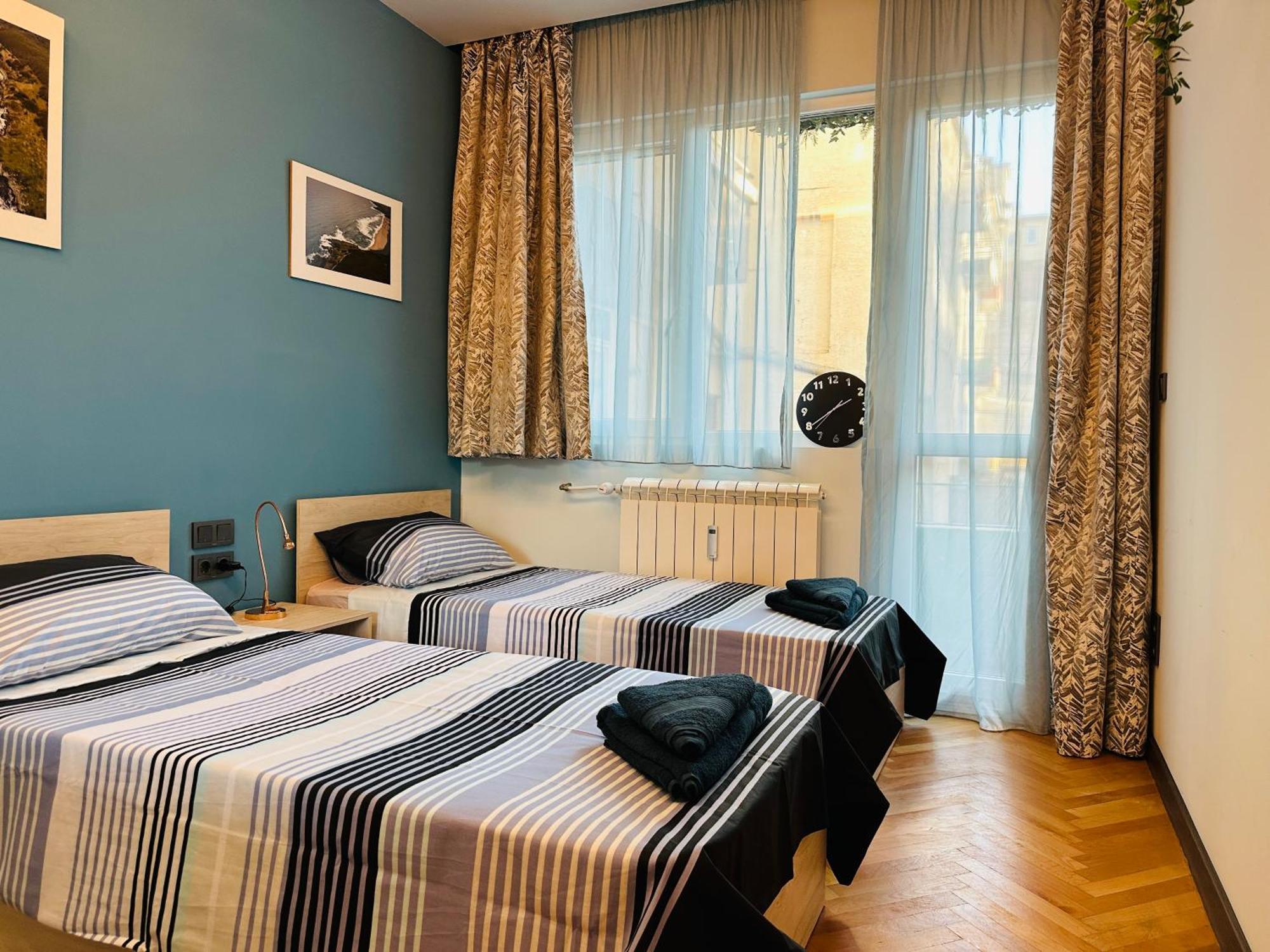 Апартаменти Luxury Oasis In Absolute Center Of Софія Екстер'єр фото